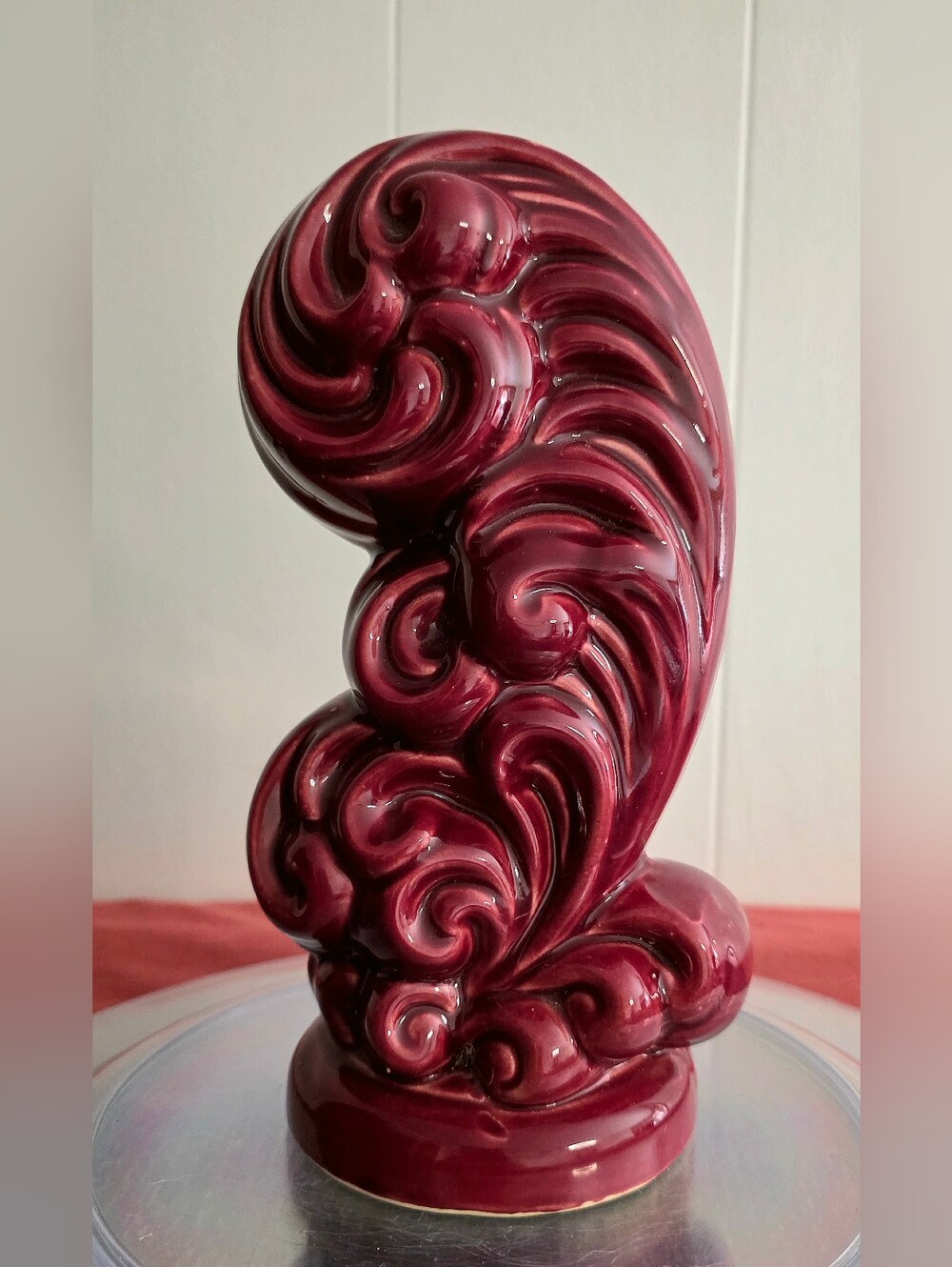 McCoy Pottery Vintage Feather Vase #303 In Maroon 1950s Original Price Stamp